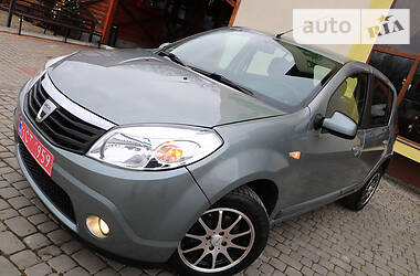 Хетчбек Dacia Sandero 2009 в Трускавці