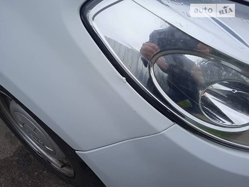 Хэтчбек Dacia Sandero 2012 в Изяславе