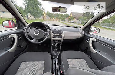 Універсал Dacia Sandero 2009 в 