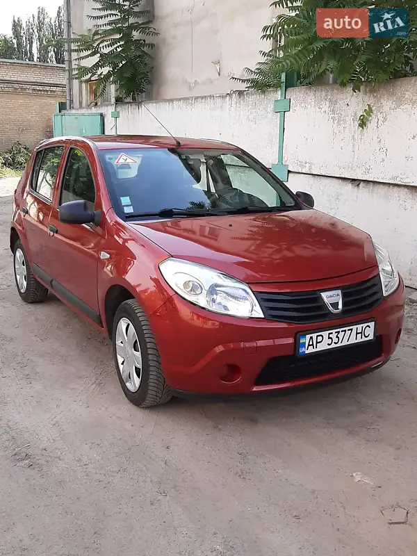 Dacia Sandero 2011