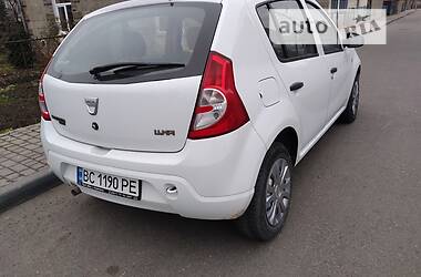 Хэтчбек Dacia Sandero 2009 в Ходорове