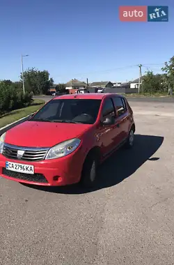 Dacia Sandero 2009
