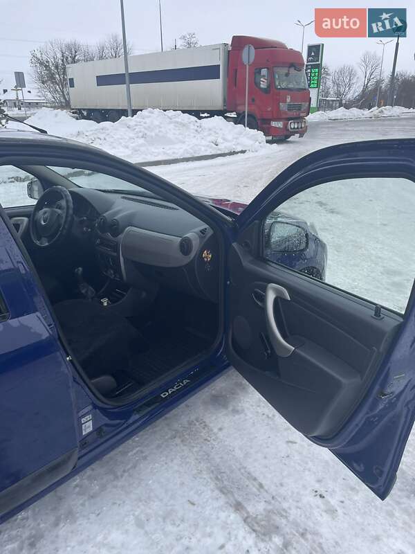 Хетчбек Dacia Sandero 2009 в Луцьку