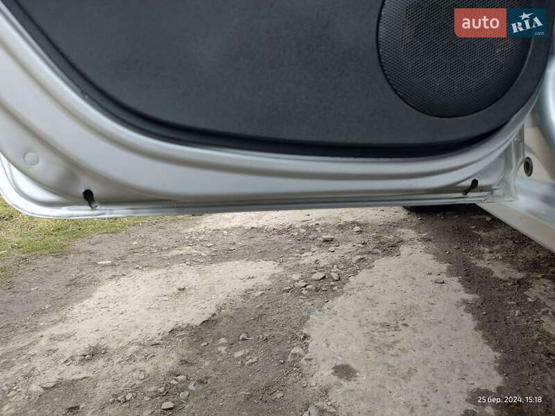 Хэтчбек Dacia Sandero 2009 в Гадяче фото 19 Хэтчбек Dacia Sandero 2009 в Гадяче