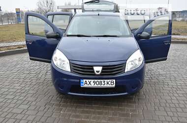 Хэтчбек Dacia Sandero 2009 в Харькове