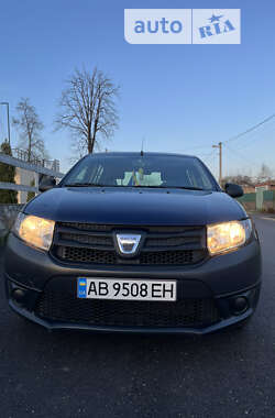 Хэтчбек Dacia Sandero 2013 в Виннице