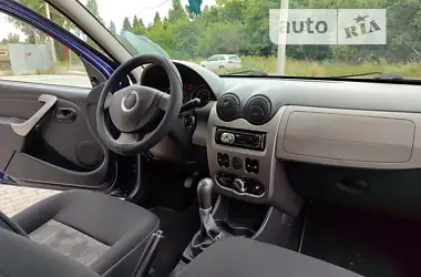 Dacia Sandero 2010