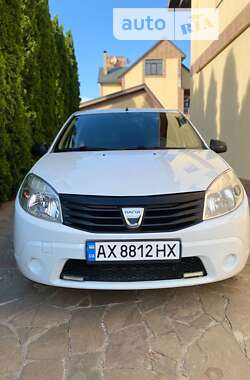 Хэтчбек Dacia Sandero 2011 в Харькове