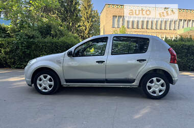 Хетчбек Dacia Sandero 2009 в Умані