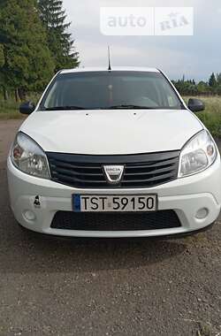 Хетчбек Dacia Sandero 2008 в Коломиї