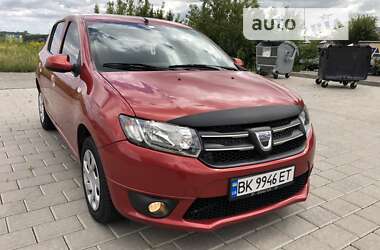 Хетчбек Dacia Sandero 2013 в Рівному