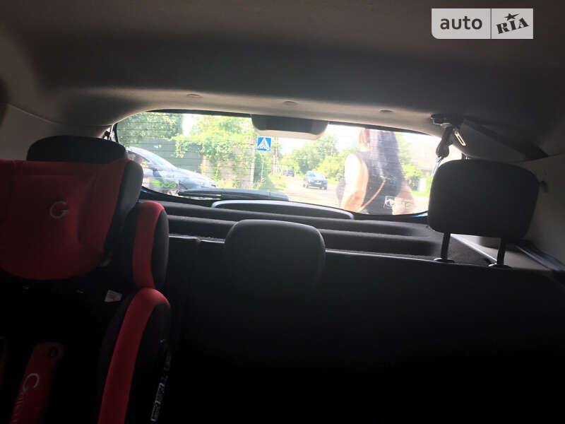 Хэтчбек Dacia Sandero 2013 в Киеве