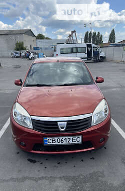 Хетчбек Dacia Sandero 2008 в Чернігові