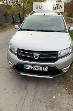 Хэтчбек Dacia Sandero 2013 в Павлограде