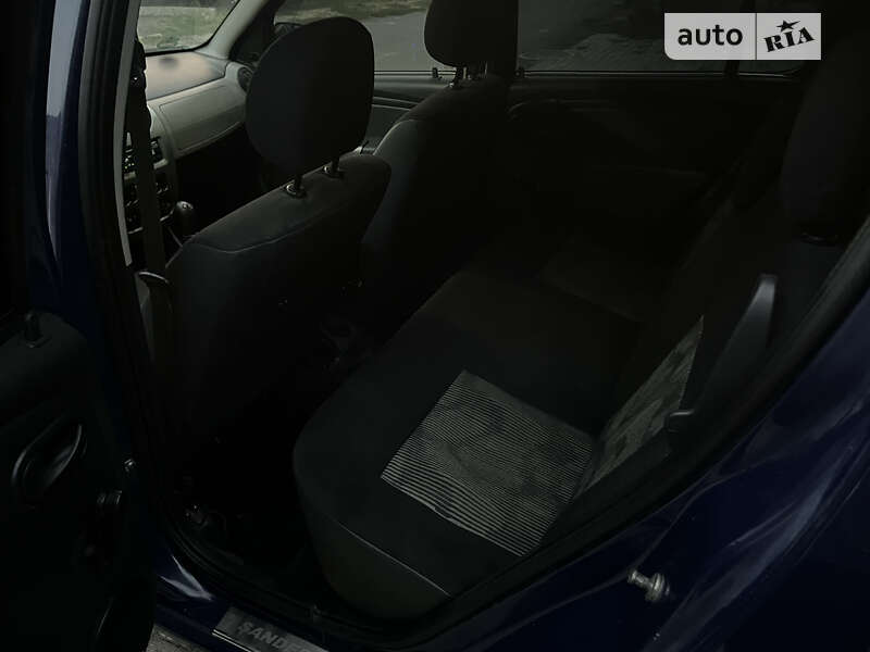 Dacia Sandero 2009