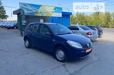 Хэтчбек Dacia Sandero 2009 в Сумах