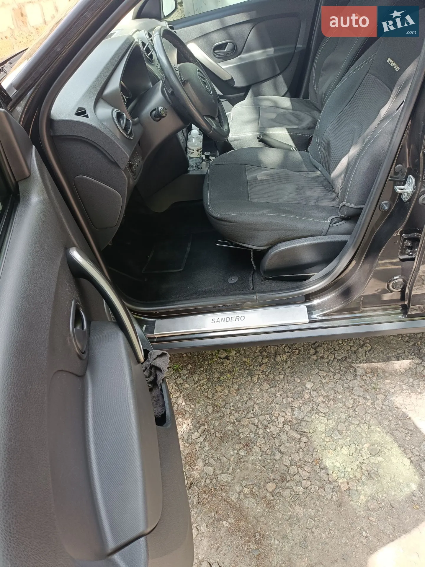2013 Dacia Sandero - мініатюра 16