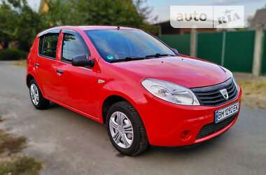 Хэтчбек Dacia Sandero 2008 в Сумах