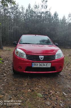 Хетчбек Dacia Sandero 2012 в Славуті