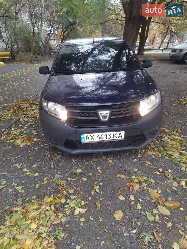 Хэтчбек Dacia Sandero 2013 в Харькове
