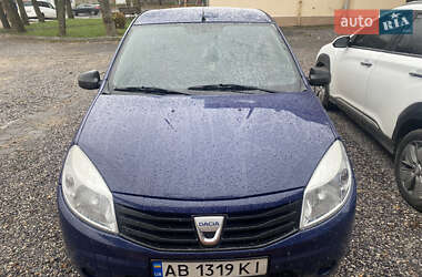 Хетчбек Dacia Sandero 2008 в Хмільнику