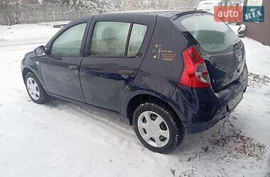 Хетчбек Dacia Sandero 2012 в Калинівці