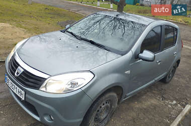 Хетчбек Dacia Sandero 2009 в Арбузинці