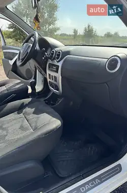 Dacia Sandero 2009