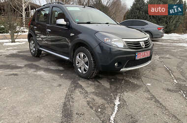 Хетчбек Dacia Sandero 2011 в Харкові