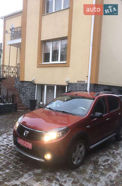 Хетчбек Dacia Sandero 2010 в Рівному