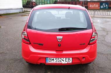 Хэтчбек Dacia Sandero 2009 в Ромнах