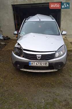 Хетчбек Dacia Sandero 2011 в Косові