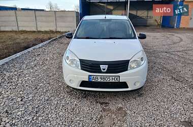 Хэтчбек Dacia Sandero 2009 в Браиловом