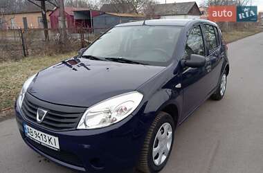 Хетчбек Dacia Sandero 2012 в Калинівці