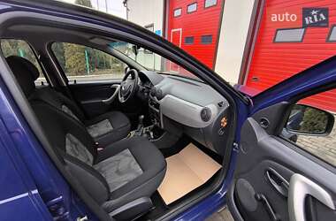 Хэтчбек Dacia Sandero 2009 в Доброполье