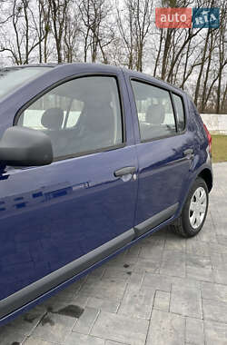 Хетчбек Dacia Sandero 2009 в Луцьку