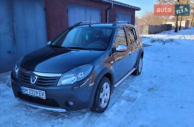 Хэтчбек Dacia Sandero 2012 в Сумах