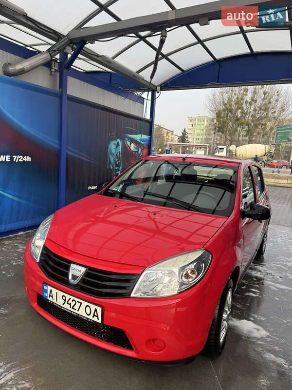 Dacia Sandero 2009