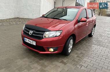 Хетчбек Dacia Sandero 2013 в Рівному