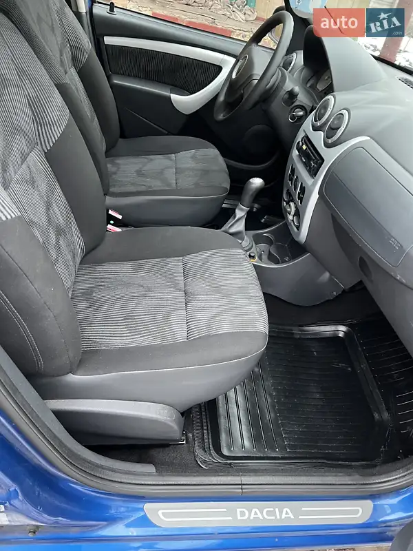 Dacia Sandero 2010