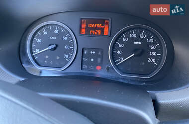 Хетчбек Dacia Sandero 2009 в 