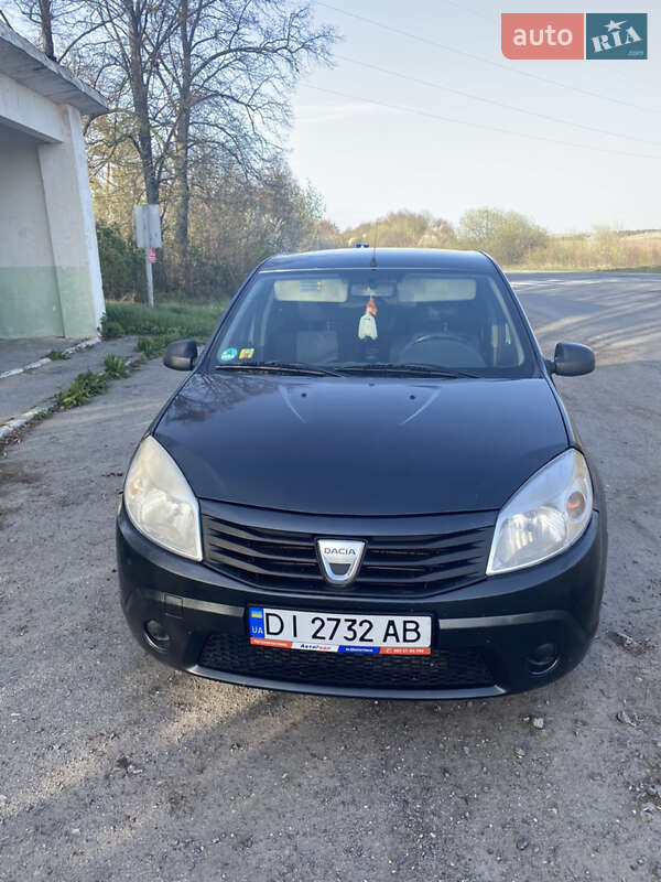 Хетчбек Dacia Sandero 2009 в Шепетівці