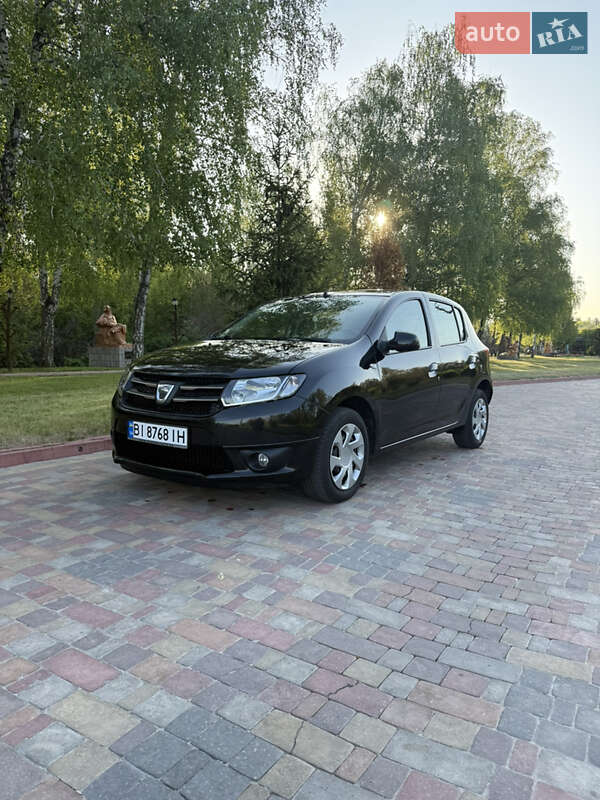 Dacia Sandero 2013