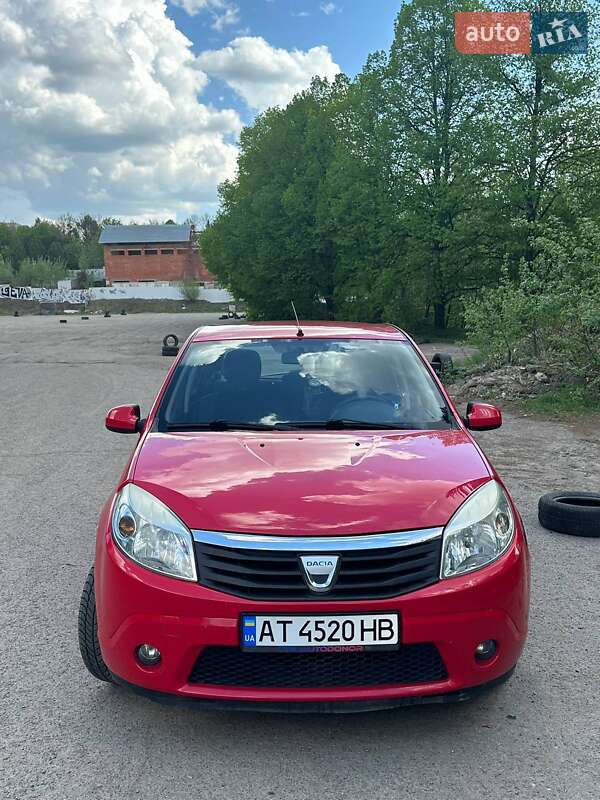 Dacia Sandero 2009