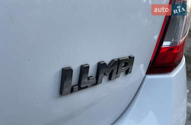Хэтчбек Dacia Sandero 2009 в 