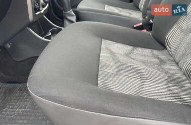 Хэтчбек Dacia Sandero 2009 в 