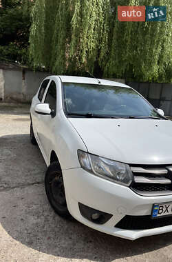 Хэтчбек Dacia Sandero 2013 в Хмельницком
