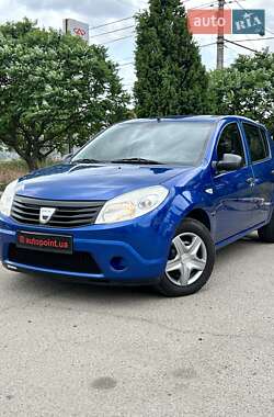 Хэтчбек Dacia Sandero 2009 в Сумах