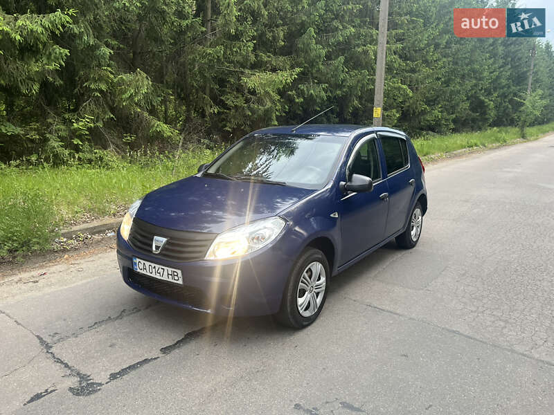 Dacia Sandero 2009