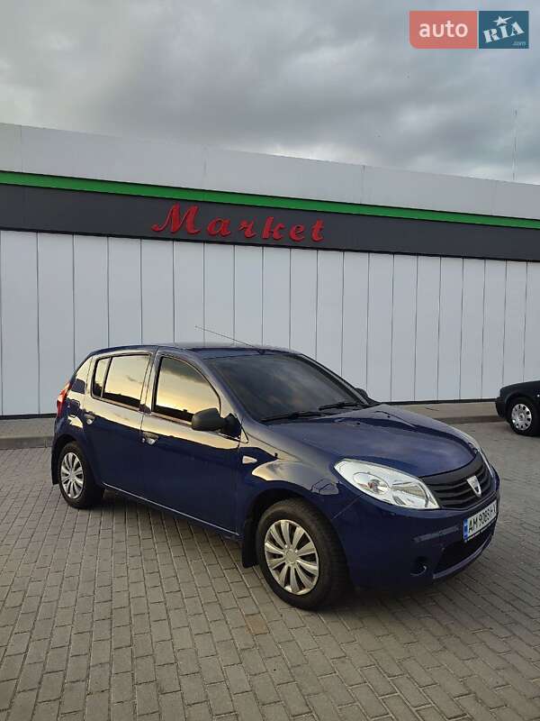 Dacia Sandero 2008